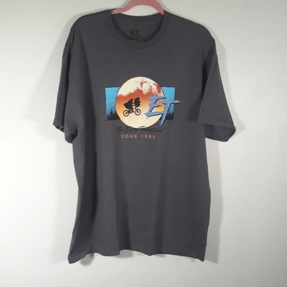 ET The Extra Terrestrial Tour 1982 t-shirt